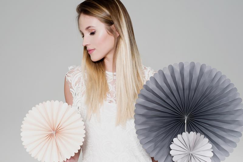 Paper Fan Set - Elegant Bliss
