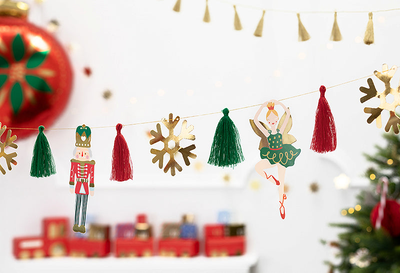 Nutcracker Paper Garland Kit