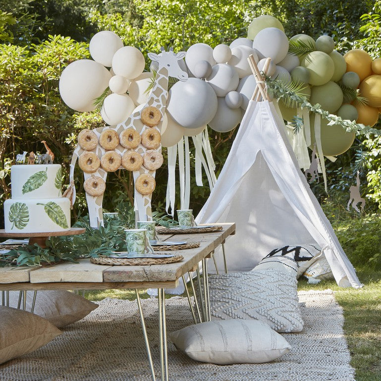 Monkey + Leaf Table Confetti