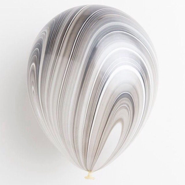 Black + White Marble Swirl Balloon - Pack of 5
