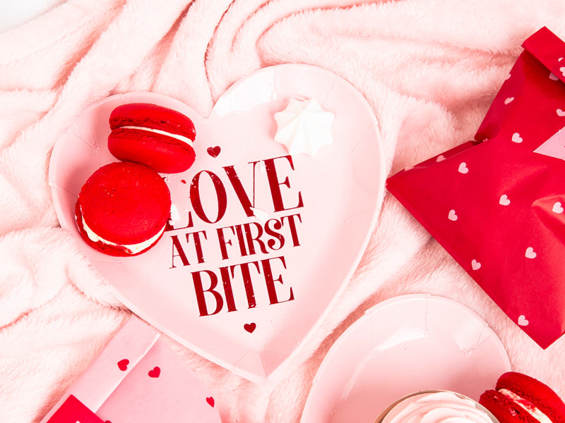 Valentines Love at First Bite Heart Paper Plates - Pack of 6