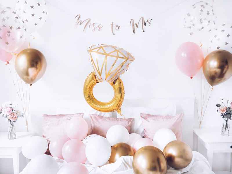 Foil Diamond Ring Balloon - Gold